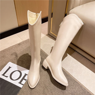 Wysokie buty damskie z ostrym noskiem ze skóry