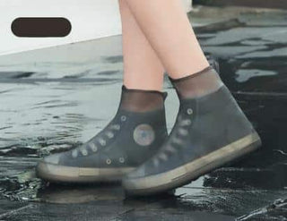 Kumisaappaiden suojus silikonista