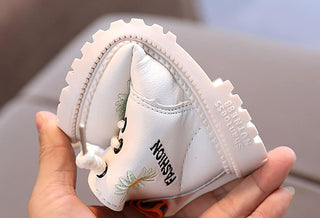 Schneestiefel mit Blumenmuster