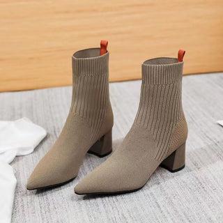 Dameslaarzen met hak, halfhoge hak en blokhak