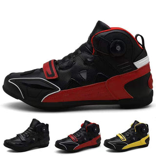 Bottes de moto basse pour femme décliné en 3 couleurs : jaune, rouge et bleu.