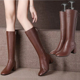 Embauchoir de maintien pour bottes hautes